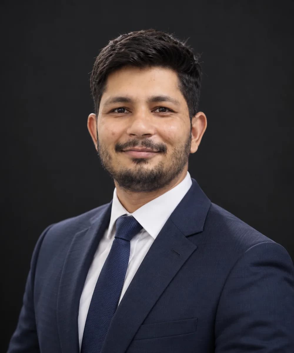 Adv. Vimal Yadav